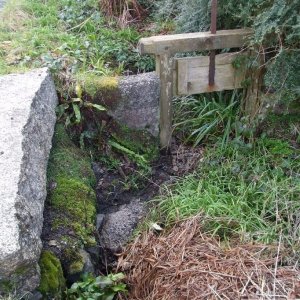 Nancledra - A leat and sluice gate that was - 10Feb10