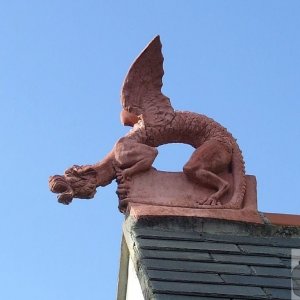 A home gargoyle - Nancledra - 10Feb10