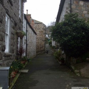 A lane in Mousehole