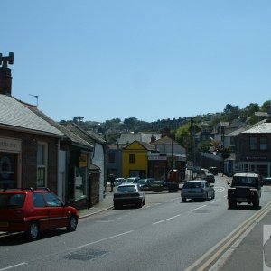 Approaching Newlyn Bridge