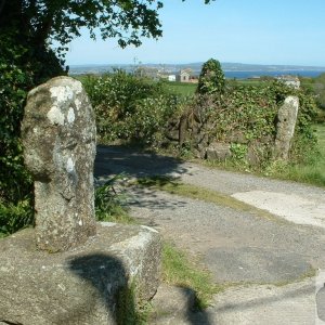 Wayside cross as I exit Paul village to make for Mousehole downhill