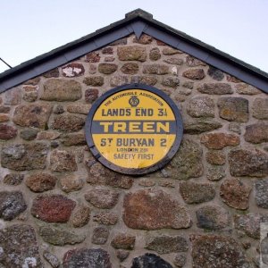 Sunday outing, 17th Jan, 2010: Old AA sign at Treen
