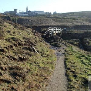 Approaching Geevor Mining Museum - 20Jan10