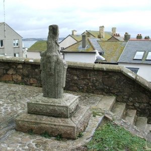 St Raffidy/Raphael's Cross, St mary's Churchyard