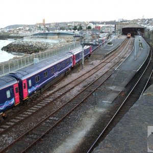 Arrival of First Great Western train
