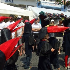 This school was well choughed! - Mazey Day - 26Jun10