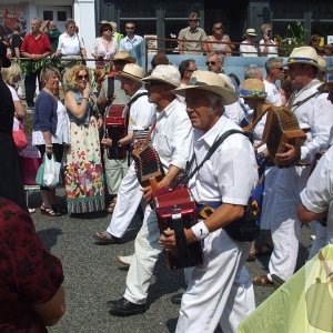 THE GOLOWAN BAND - MAZEY DAY - 26JUN10