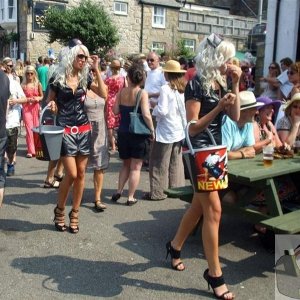 Outside the Dock Inn - MAZEY DAY - 26JUN10