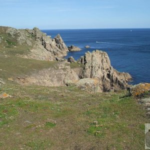 Porthgwarra: Gwennap Head and Area