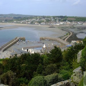 Harbour from the top - St Michael's Mount - 18May10
