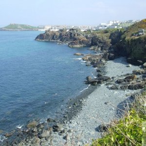 Clifftop walk, St Ives, in spring