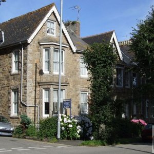 Alexandra Road - upper terrace