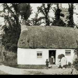 Cottage below Gulval Church