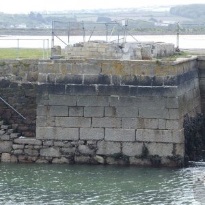 Carnsew Pool - Sluices