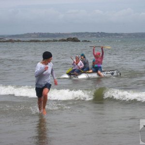 The smugfish team reach the shore