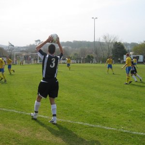 Football 18-04-09