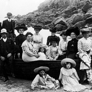 St Just Wesleyan Guild outing to Sennen Cove, 1903 or 1904.