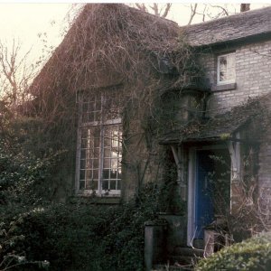 Laundry cottage 1985