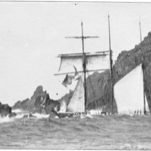 Wreck possibly Porthcurno