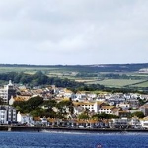 A Stretch along the Prom