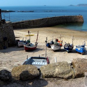 SENNEN HARBOUR