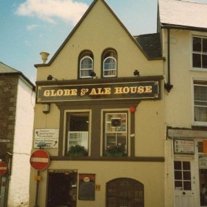 Globe and Ale House