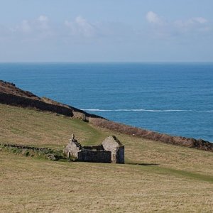 Cape Cornwall 003