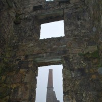 Tin mine - Engine house on road to Zennor