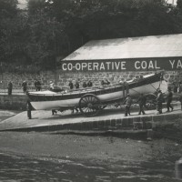 Launching lifeboat Elizabeth & Blanche