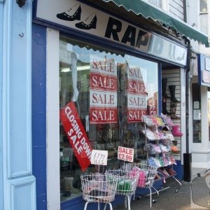 Rapid shoe shop