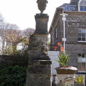 Treneere Manor