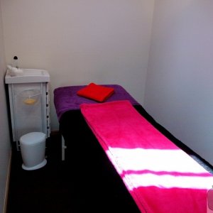 Massage/waxing room