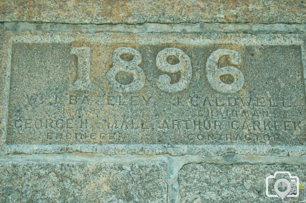 1896