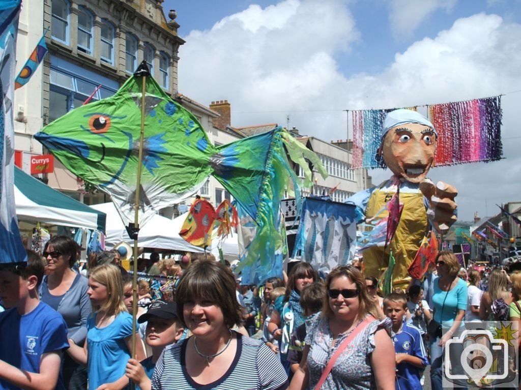 1pm Parade