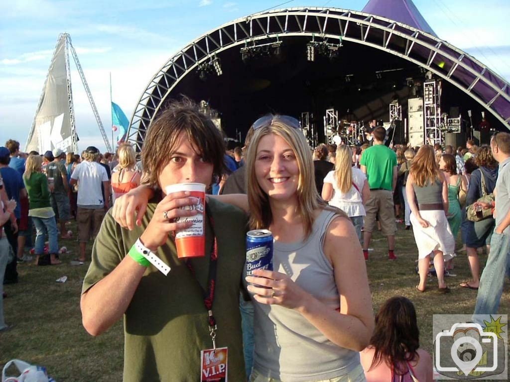 23 - BETWEEN SETS - PAUL KNIGHT-MALCIAK AND SISTER