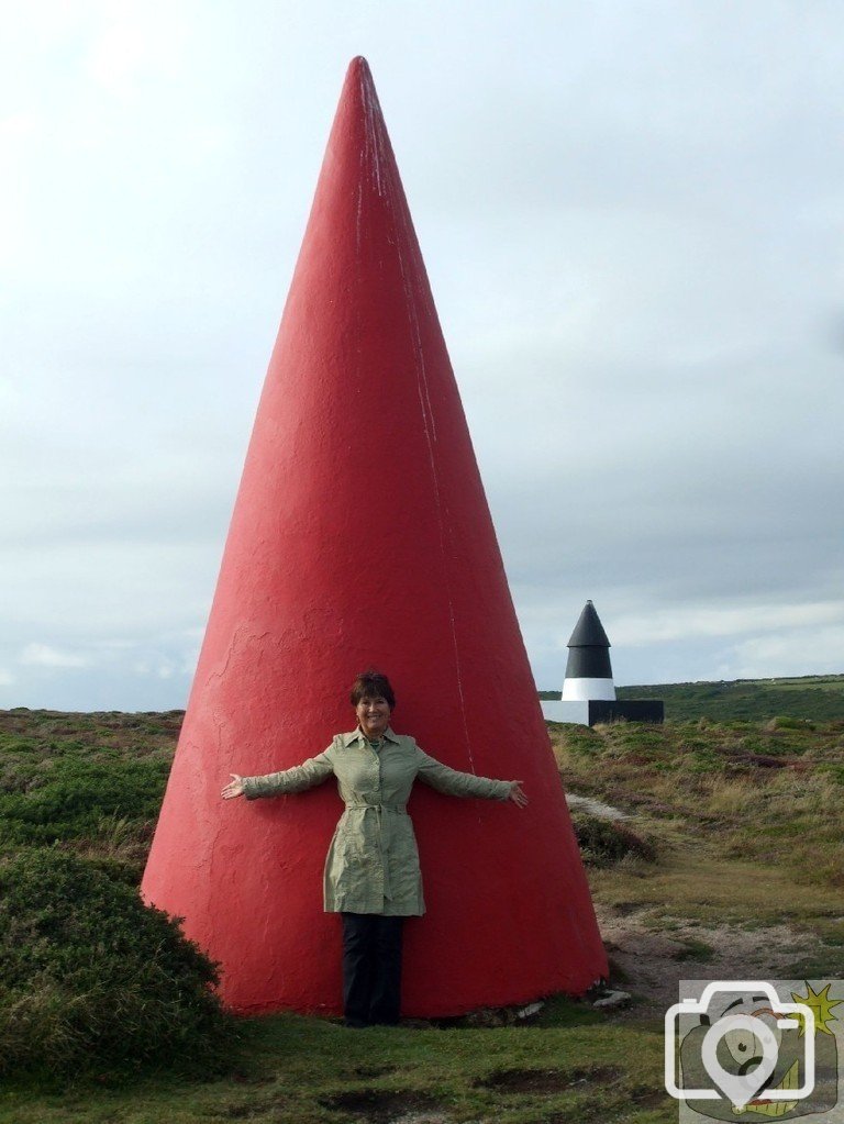 A conical picture! A Daymark at Gwennap Head