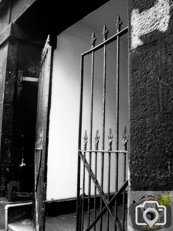 Abbey Lodge Gates