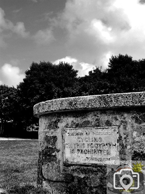 Boating Pond Entrance 001