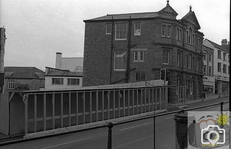 Building new shops, Market Jew Street