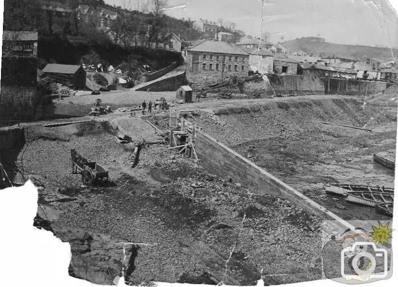 Building the road to Newlyn Town