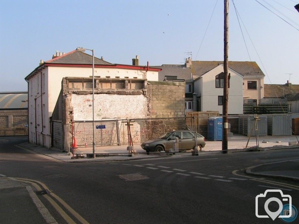 building work behind LB Hotel