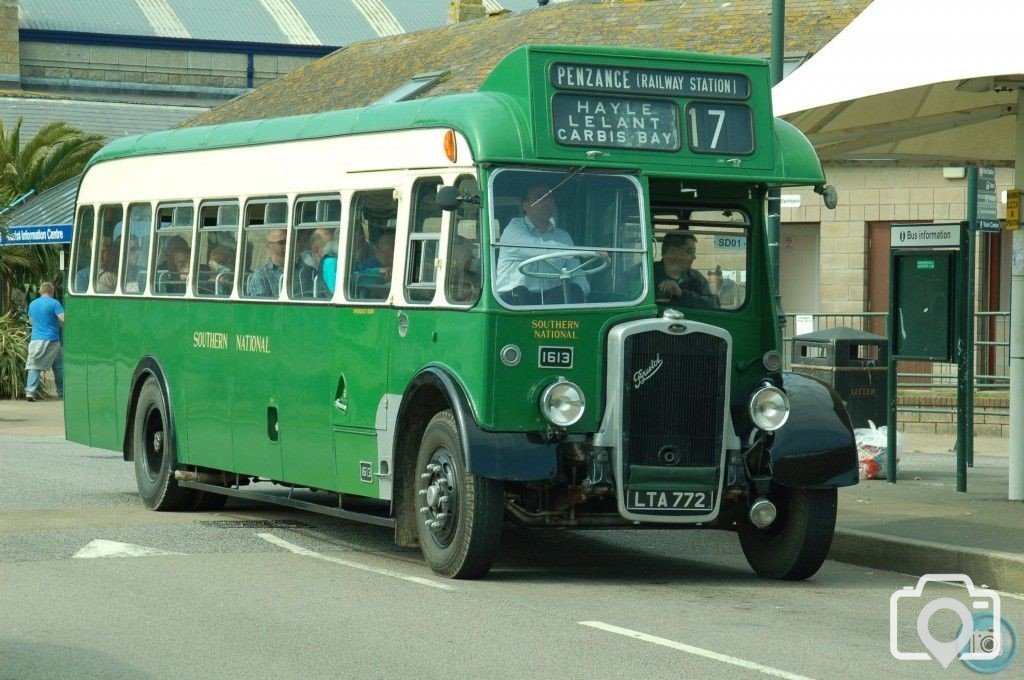 busses