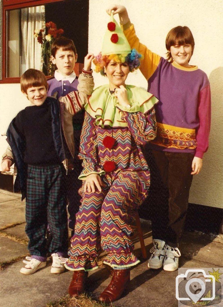 Clown and family