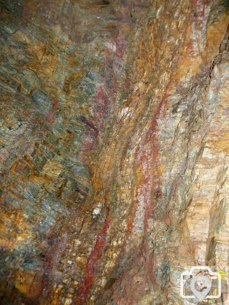 Colours show this lode contains several minerals