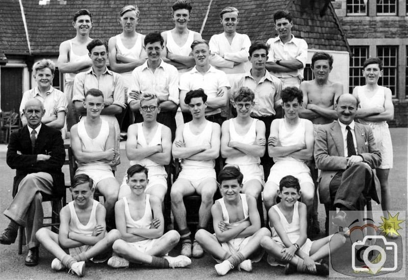 Cross Country Teams 1952