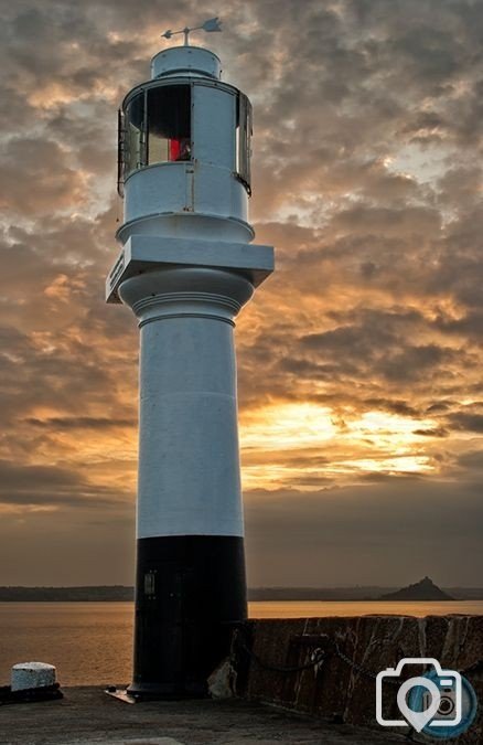 DAWN OVER SOUTH PIER