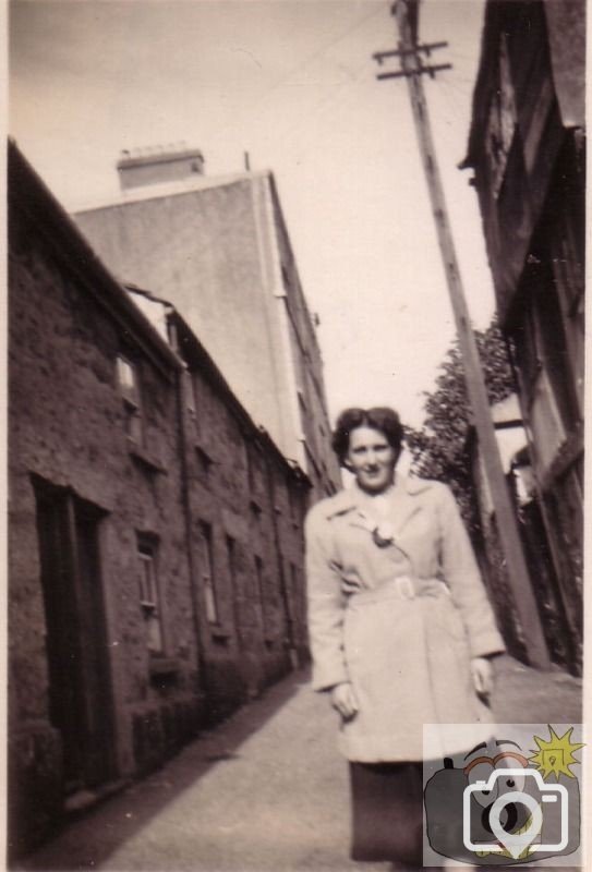 Do you know this woman?