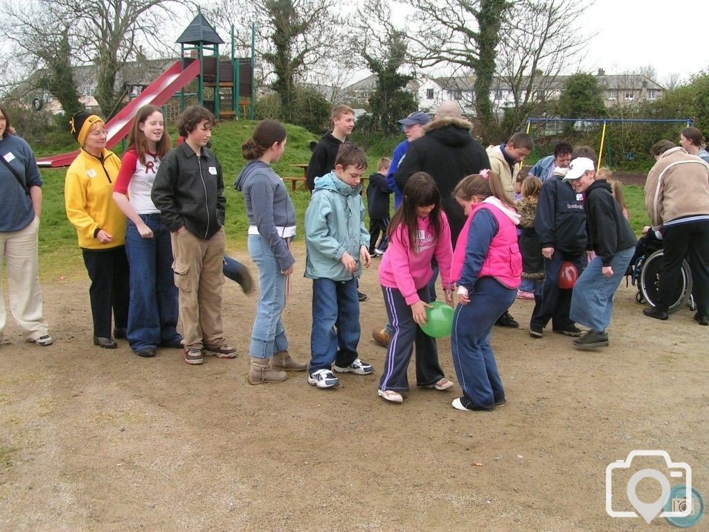 Easter egg hunt 2004