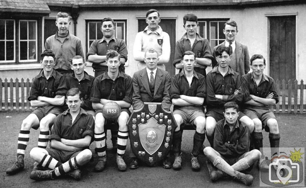 Football 1st Team 1933