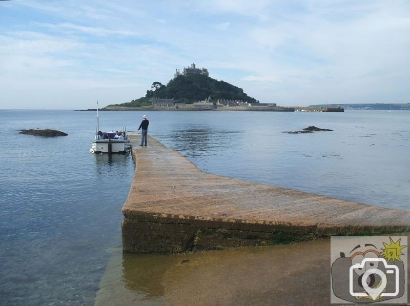 Gwelva: departure at middle tide - St Michael's Mount